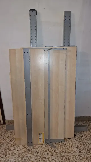 Escritorio grande de ordenador
