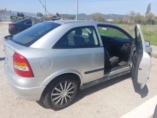 Opel Astra 2003