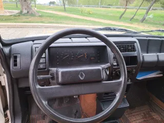 Renault 5 E-TECH 1994