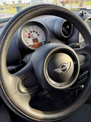 MINI Countryman One D 1.6 Diesel (2012)