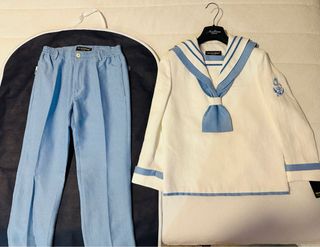 Traje sin estrenar comunión lino en blanco y azul
