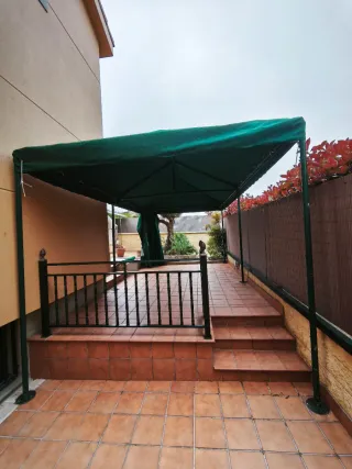 Cenador hecho a medida verde