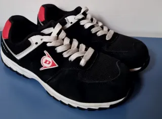 Zapatos de seguridad Dunlop negros y rojos