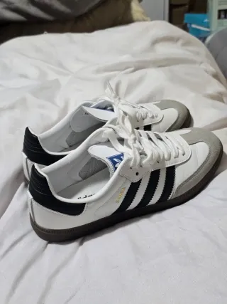 Zapatillas Adidas Samba Gris y Blanco