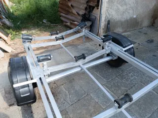 Remolque náutico 5m