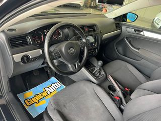 Volkswagen Jetta 1.6 TDI ADVANCE  105cv