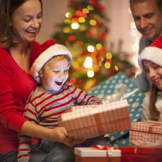 Lámpara LED RGB con Cargador Inalámbrico 15W