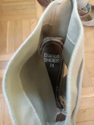 Botines abiertos beige/marrón T.39