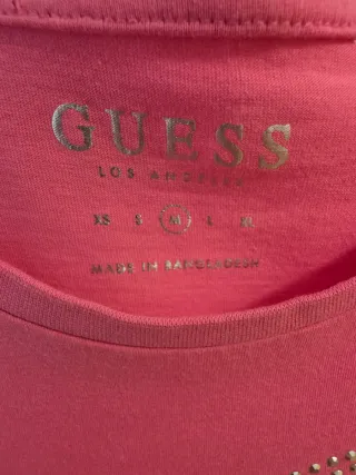 Camiseta Guess Rosa