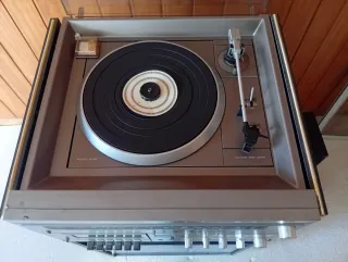 Cadena de música vintage Radiola Tocadiscos