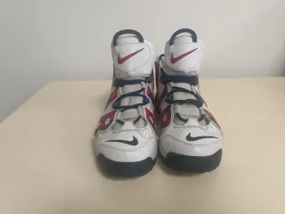 Nike Air More Uptempo Rojas y Blancas