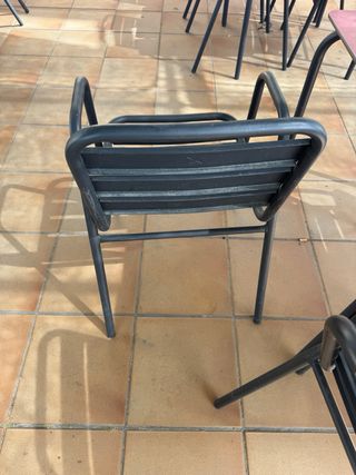 Sillas apilables metálicas para terraza