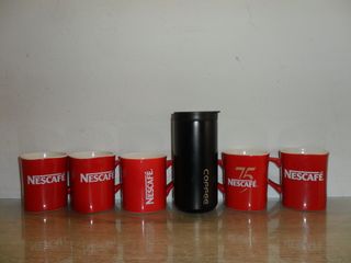 JUEGO DE 5 TAZAS Y TERMO SIN ESTRENAR 12 €