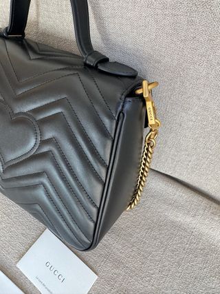 Bolso Gucci Marmont Negro Dorado