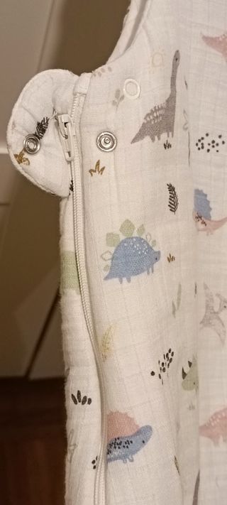 Saco dormir bebé TOG 2.5 dinosaurios (0-6 meses)