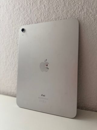iPad 10ª Gen 64GB Plata