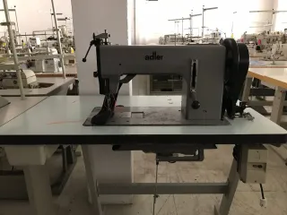 Máquina de coser Adler hilo gordo