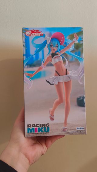 FuRyu Trio Try It Racing Hatsune Miku 2024 Version