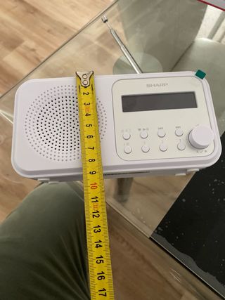 Radio Digital Portátil Sharp Snowy White