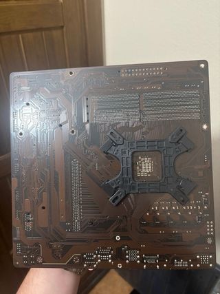 Procesador AMD Ryzen con Placa Gigabyte AM4 A520M