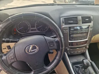 Lexus IS 2006