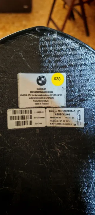 Parafango anteriore originale BMW carbonio S1000