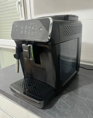 Cafetera Philips Serie 2200