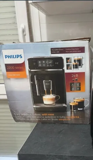 Cafetera Philips Serie 2200