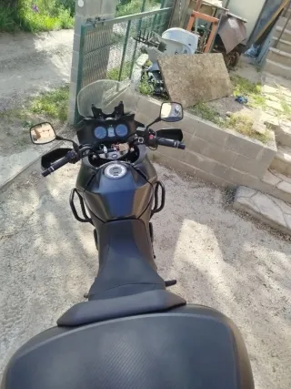 Suzuki V-Strom DL650