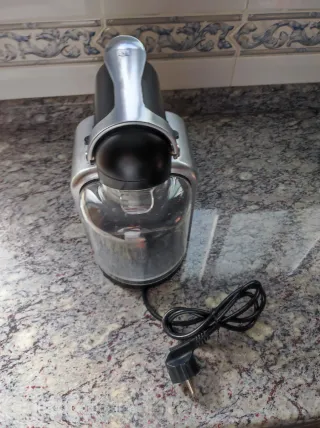 Cafetera Nespresso DeLonghi Essenza