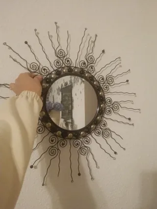Espejo de hierro forjado sol