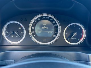Mercedes-Benz Clase C 2010