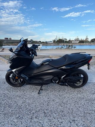 Yamaha Tmax 530 2019 Negra