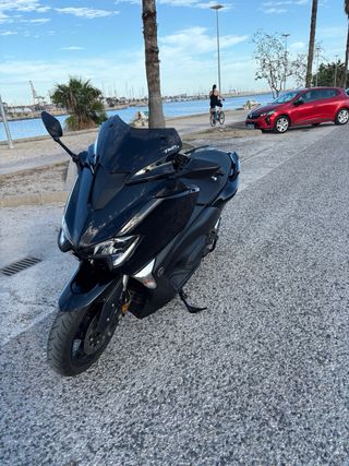 Yamaha Tmax 530 2019 Negra