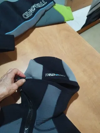 Maillot Neopreno con Capucha talla M