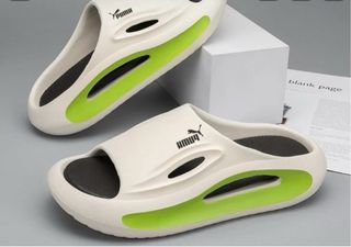 Chanclas Puma Blancas y Rojas