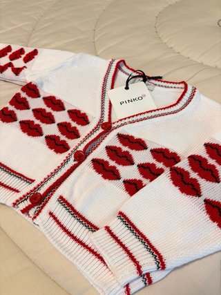 Cardigan Pinko bambina con labbra rosse