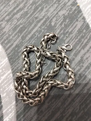 Cadena antigua para collar.