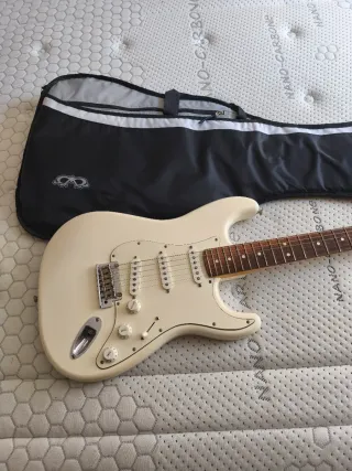 Fender Stratocaster Made in Mexico