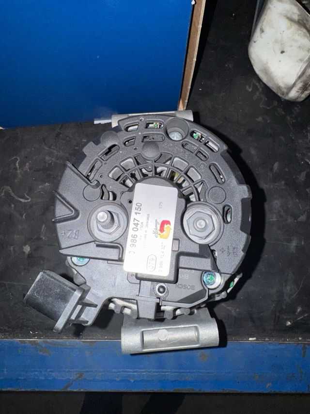 Alternador Bosch 0 986 047 150