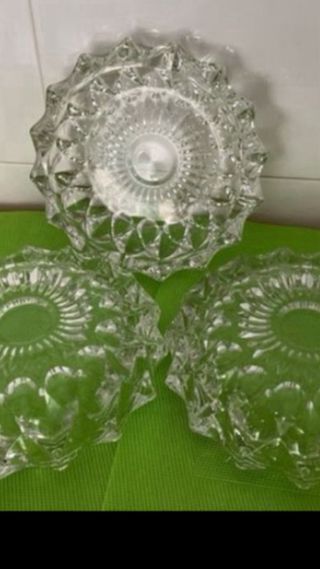 OPOR. 3 PIEZASCRISTAL.6€. Bonitos