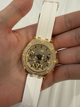 Reloj mujer Guess cuarzo dorado