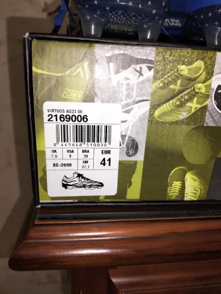 Botas Fútbol Munich Nuevas Talla 41