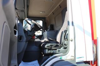 Scania P280 - CAMIONES LONAS TAUTLINER