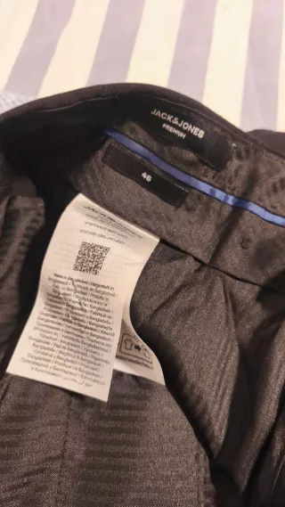 Traje adolescente negro