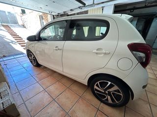 Peugeot 108 2015 revisión itv recien paaada