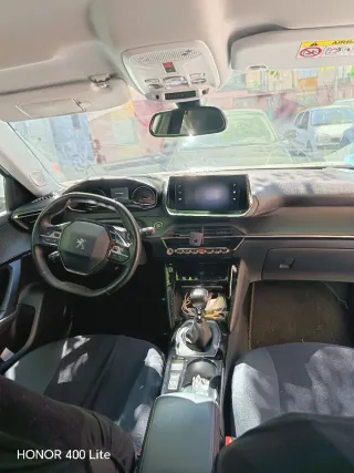 Peugeot 2008 2021
