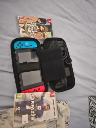 Nintendo Switch + 2 Juegos
