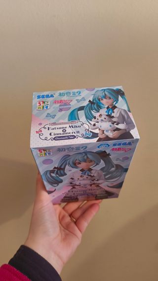 Sega Chokonose Hatsune Miku X Cinnamoroll Figure