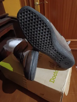 Zapatos Doctor Cutillas velcro mujer